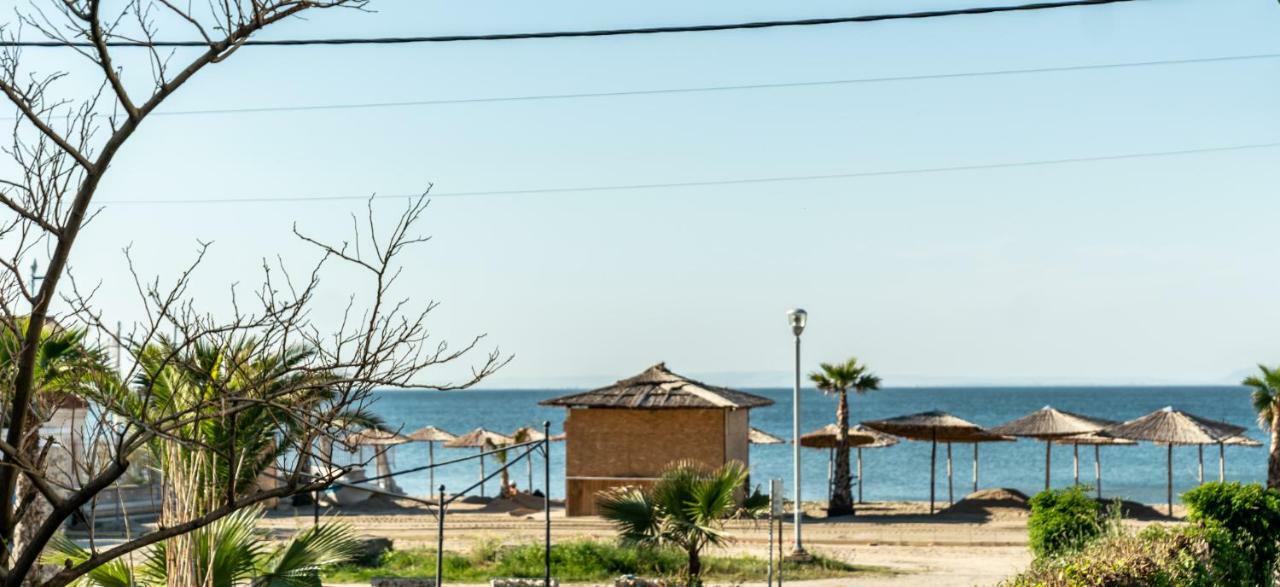 Next To The Sea - Apartment Agia Triada  Exterior foto